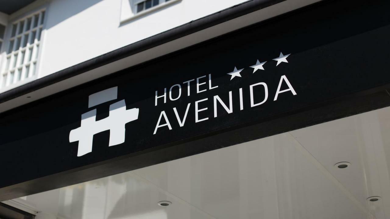 Hotel Avenida San Sebastián Esterno foto